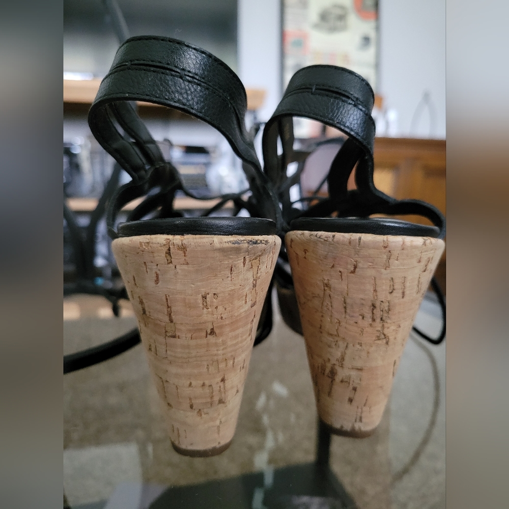 Wedges - Picture 5 of 8
